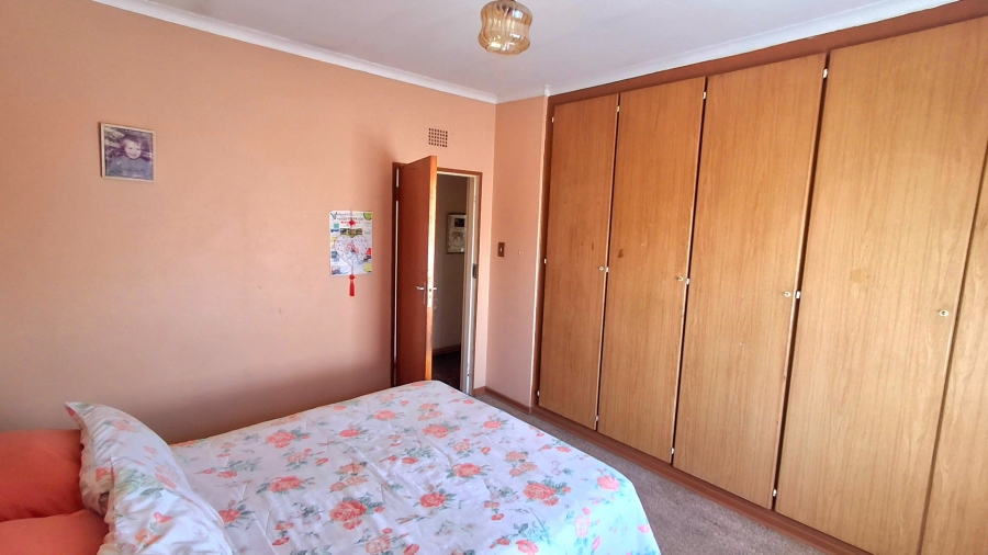 4 Bedroom Property for Sale in Roodia Free State